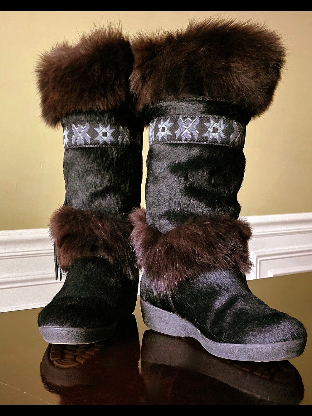 Vintage Tecnica Skandia Black Cowhide Fur Boots Italy EU 36 / US 5